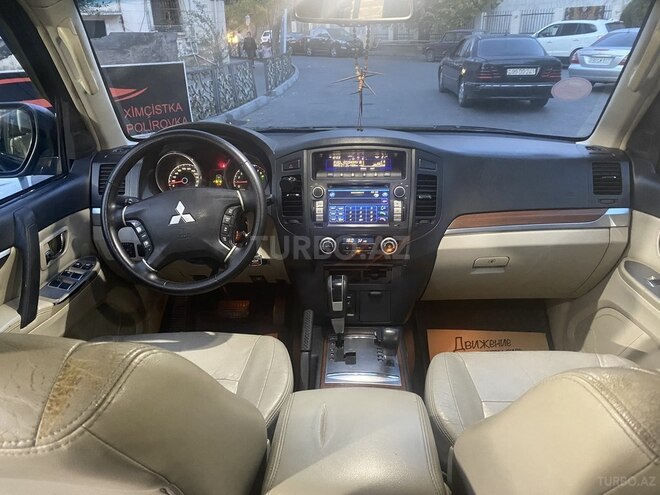 Mitsubishi Pajero 2008, 325,000 km - 3.8 l - Bakı