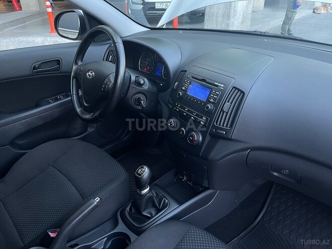 Hyundai i30 2010, 160,500 km - 1.6 l - Bakı