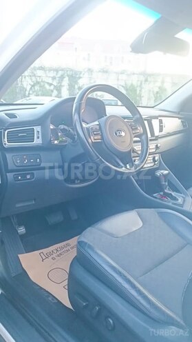 Kia Niro 2017, 120,000 km - 1.6 л - Bakı