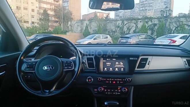 Kia Niro 2017, 120,000 km - 1.6 л - Bakı