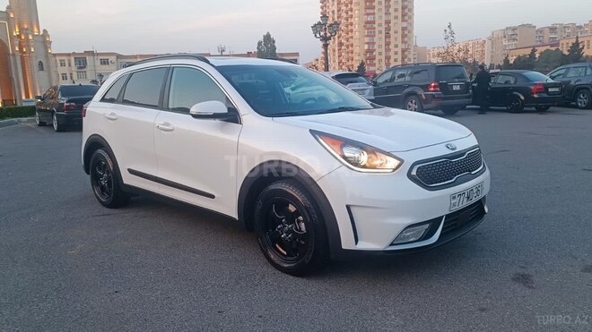 Kia Niro 2017, 120,000 km - 1.6 л - Bakı
