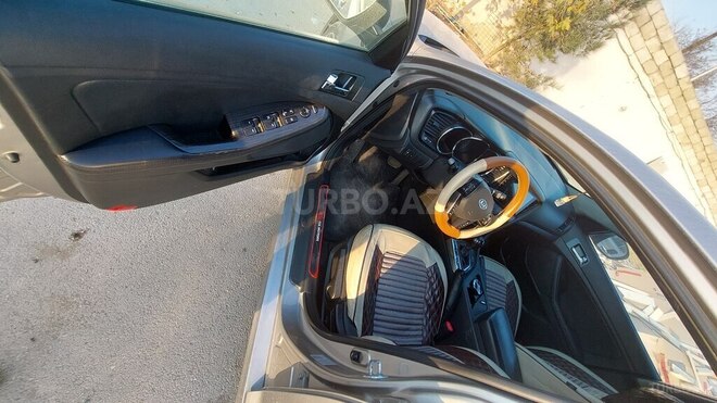 Kia Optima 2011, 290,000 km - 2.0 l - Bakı