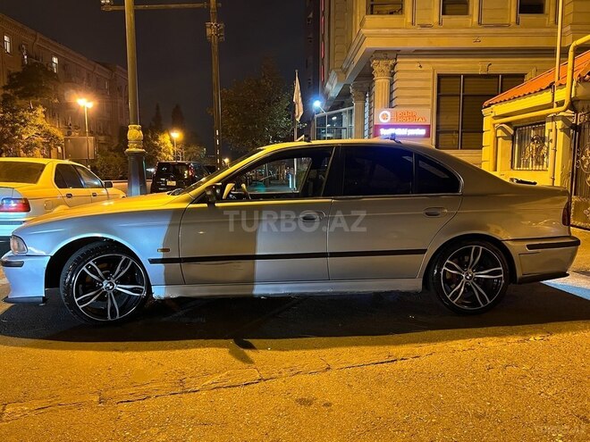 BMW 528 1998, 280,000 km - 2.8 l - Bakı