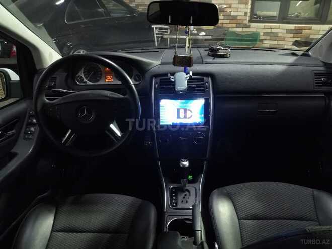 Mercedes B 180 2009, 86,965 km - 1.7 л - Gəncə