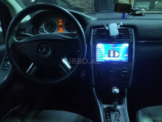 Mercedes B 180 2009, 86,965 km - 1.7 л - Gəncə