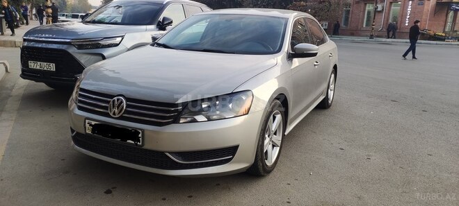 Volkswagen Passat 2012, 280,000 km - 2.5 л - Gəncə