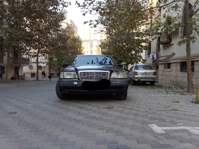 Mercedes C 220 1993, 340,000 km - 2.2 l - Bakı