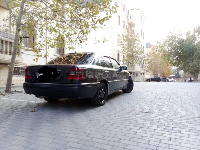 Mercedes C 220 1993, 340,000 km - 2.2 l - Bakı