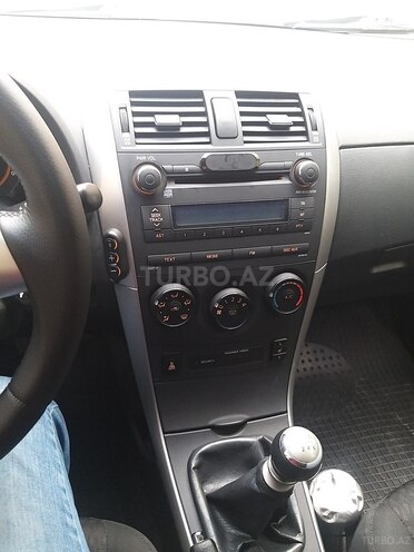 Toyota Corolla 2012, 318,000 km - 1.4 л - Şamaxı