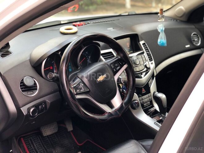 Chevrolet Cruze 2013, 275,000 km - 1.4 л - Bakı