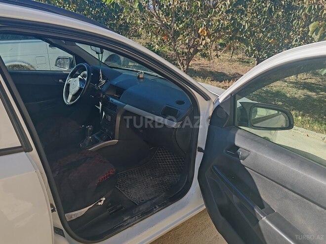 Opel Astra 2006, 474,326 km - 1.9 l - Tovuz