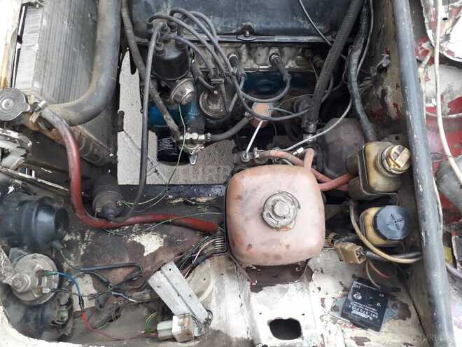 LADA (VAZ) 2106 1982, 10,000 km - 1.5 l - Salyan