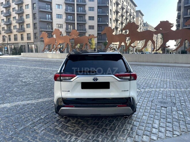 Toyota RAV4 2022, 32,000 km - 2.5 l - Bakı