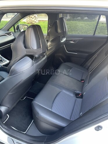 Toyota RAV4 2022, 32,000 km - 2.5 l - Bakı