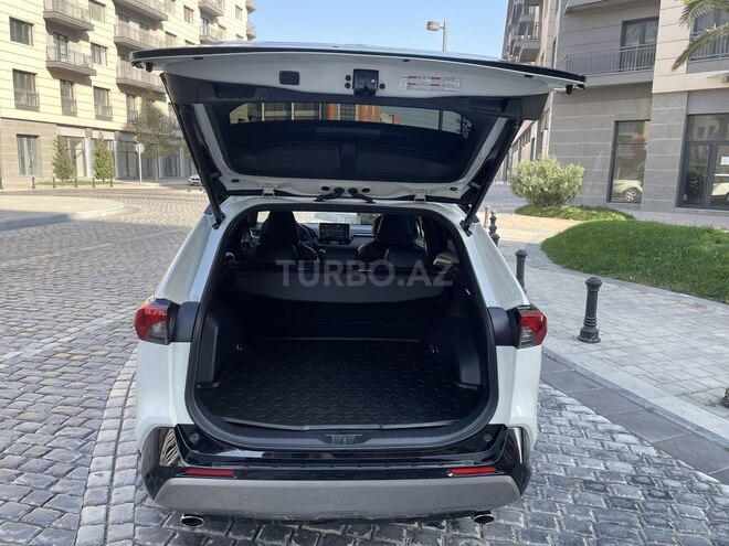 Toyota RAV4 2022, 32,000 km - 2.5 l - Bakı