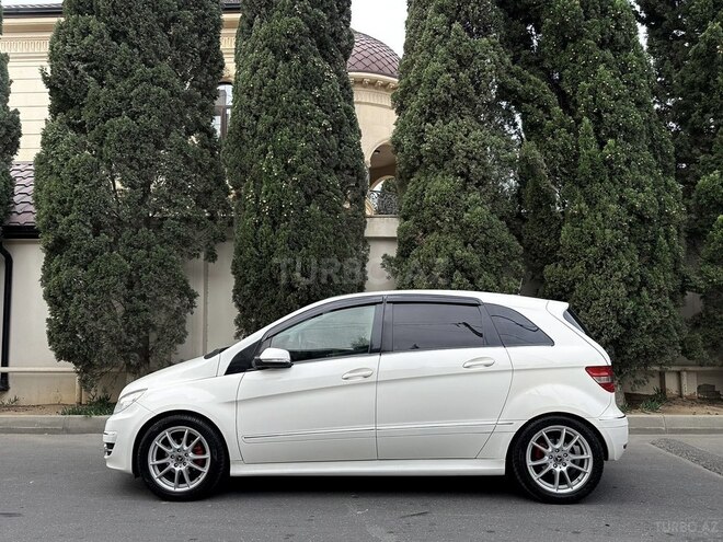 Mercedes B 170 2008, 130,000 km - 1.7 l - Bakı