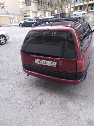 Opel Astra 1995, 250,000 km - 1.6 l - Bakı
