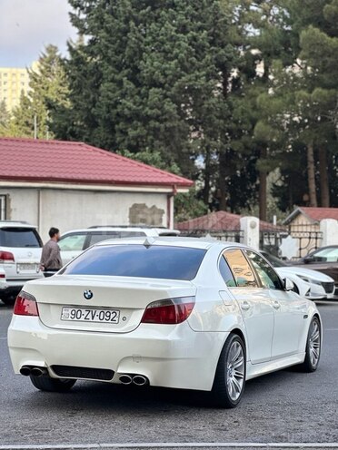 BMW 530 2005, 450,000 km - 3.0 l - Bakı