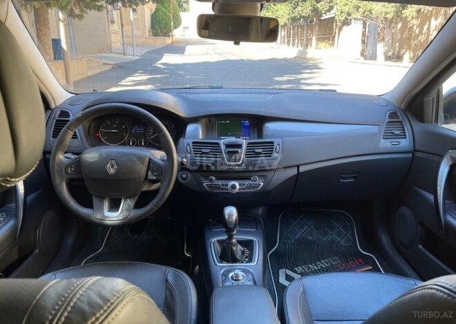 Renault Laguna 2010, 326,000 km - 1.5 l - Bakı
