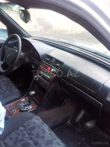 Mercedes C 180 1997, 327,000 km - 1.8 л - Bakı