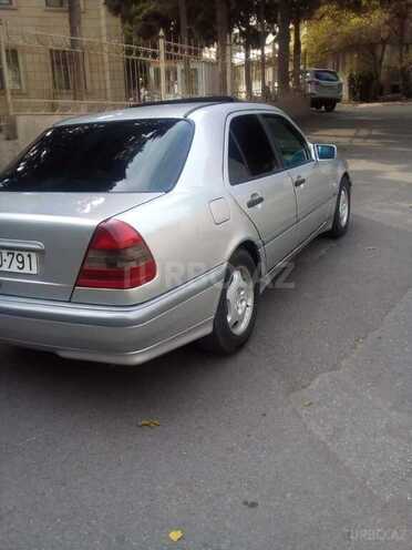 Mercedes C 180 1997, 327,000 km - 1.8 л - Bakı