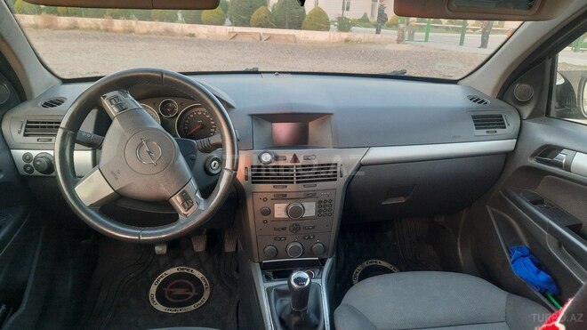Opel Astra 2006, 320,000 km - 1.3 l - Bakı