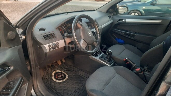 Opel Astra 2006, 320,000 km - 1.3 l - Bakı