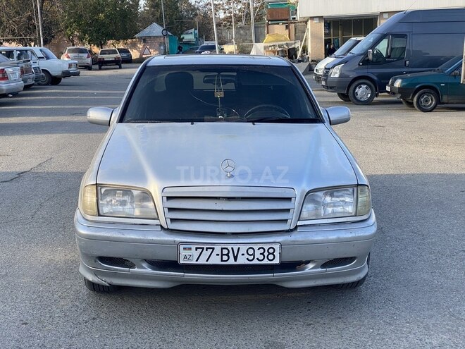 Mercedes C 180 1994, 350,000 km - 1.8 l - Quba