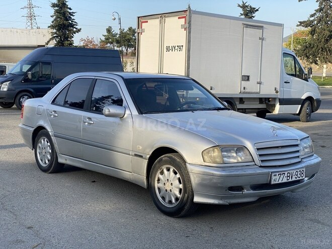 Mercedes C 180 1994, 350,000 km - 1.8 l - Quba