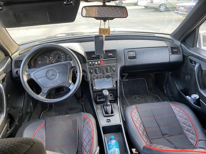 Mercedes C 180 1994, 350,000 km - 1.8 l - Quba