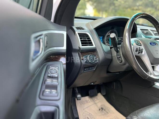 Ford Explorer 2013, 101,327 km - 3.5 л - Bakı