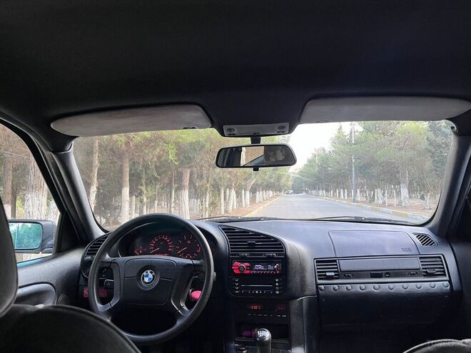 BMW 320 1996, 380,258 km - 2.0 l - Sumqayıt