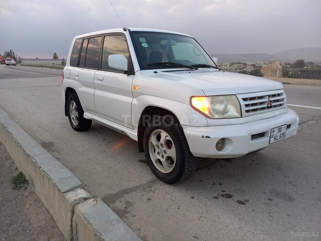 Mitsubishi Pajero io 1999, 338,585 km - 1.8 л - Bakı