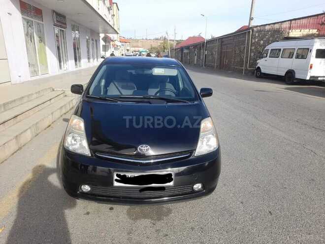 Toyota Prius 2008, 21,000 km - 1.5 l - Quba