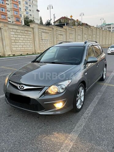 Hyundai i30 2011, 235,800 km - 1.6 l - Bakı
