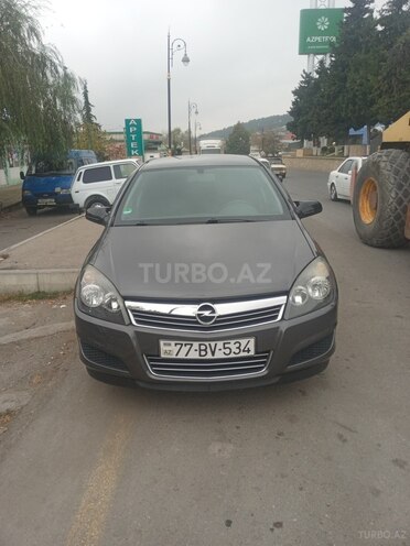 Opel Astra 2009, 154,000 km - 1.4 л - Şamaxı