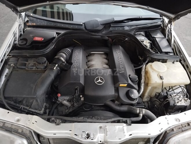 Mercedes C 240 2000, 371,640 km - 2.4 л - Balakən