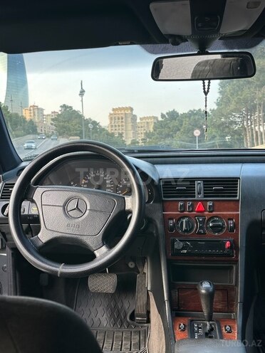 Mercedes C 200 1998, 382,000 km - 2.0 l - Bakı