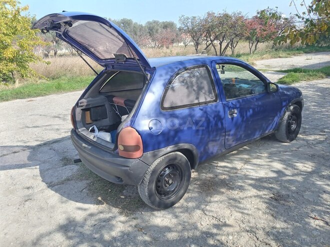 Opel Corsa 1993, 240,000 km - 1.2 l - Sumqayıt