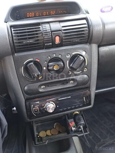 Opel Corsa 1993, 240,000 km - 1.2 l - Sumqayıt