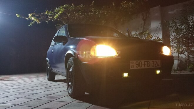Opel Corsa 1993, 240,000 km - 1.2 l - Sumqayıt