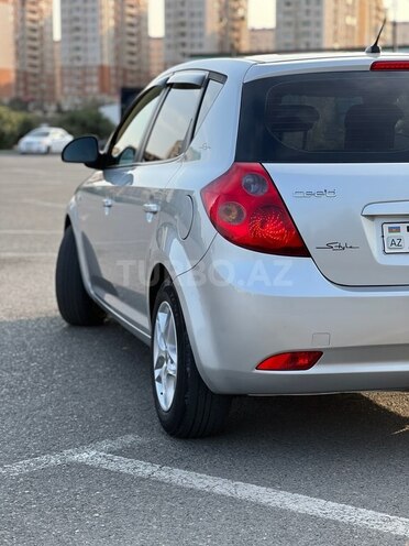 Kia Ceed 2008, 240,000 km - 1.6 l - Bakı