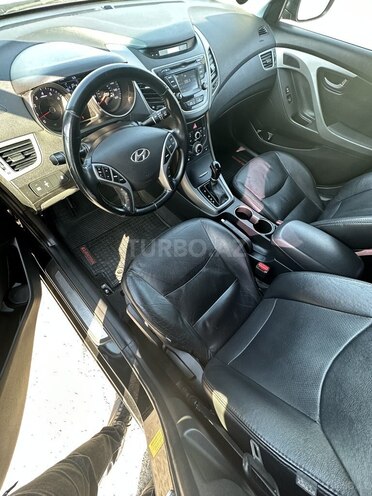 Hyundai Elantra 2015, 113,400 km - 1.8 l - Bakı