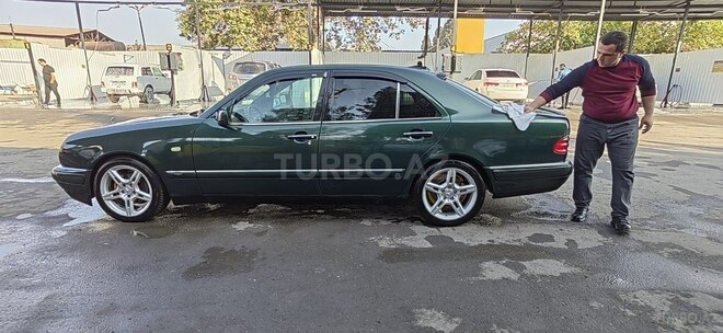 Mercedes E 230 1998, 708,500 km - 2.3 l - Gəncə