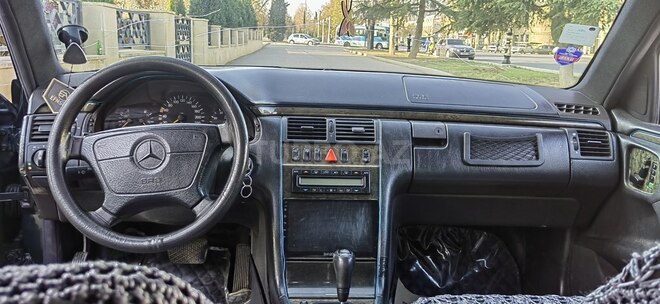 Mercedes E 230 1998, 708,500 km - 2.3 l - Gəncə