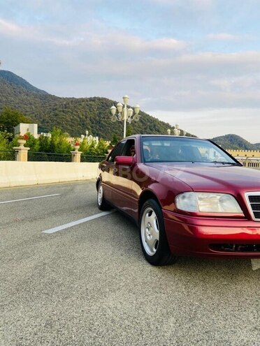 Mercedes C 180 1994, 450,000 km - 1.8 l - Qəbələ