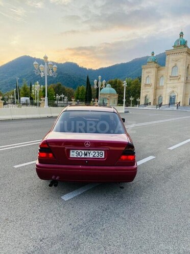 Mercedes C 180 1994, 450,000 km - 1.8 l - Qəbələ