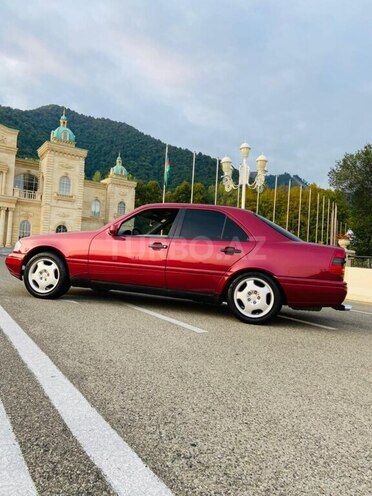Mercedes C 180 1994, 450,000 km - 1.8 l - Qəbələ