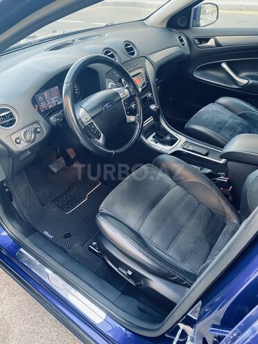 Ford Mondeo 2014, 135,000 km - 2.3 l - Bakı