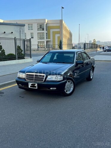 Mercedes C 200 1998, 210,000 km - 2.0 л - Bakı